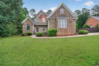 242 Carsons Walk, Macon, GA 31216