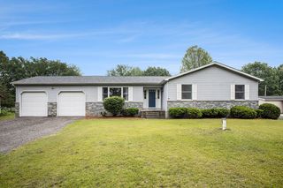 11261 North Dr, Brooklyn, MI 49230