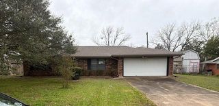 2302 Kent St, Bryan, TX 77802