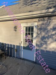637 Yeoman St #B, Washington Court House, OH 43160
