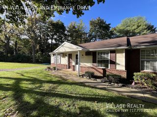 302 N  Walnut St, Dallastown, PA 17313