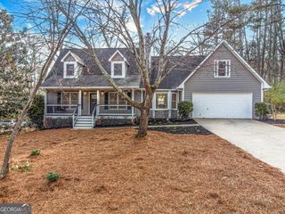 1320 Ferncreek Dr, Bogart, GA 30622