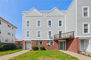 77B Penn St, Providence, RI 02909