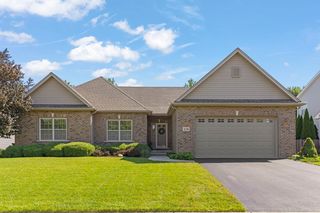 476 Bloomfield Cir W, Oswego, IL 60543