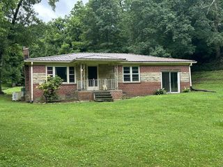 17939 Nashville Hwy, Buffalo Valley, TN 38548 - See Est