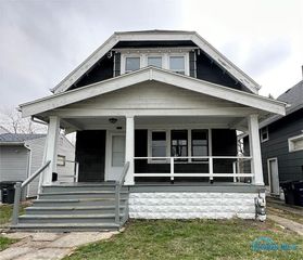 3216 Brigham St, Toledo, OH 43608