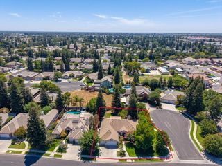 524 W  Muncie Ave, Clovis, CA 93619