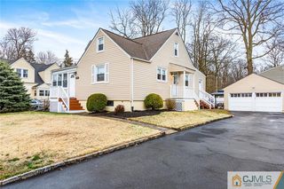 366 William St, Piscataway, NJ 08854