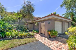 305 Saint Andrews Rd, Hollywood, FL 33021 - See Est. Value 305 Saint Andrews Rd, Hollywood, FL 33021 - See Est. Value
