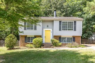 525 Drolmond Dr, Raleigh, NC 27615