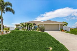 1127 NW 18th St, Cape Coral, FL 33993