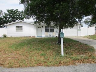 1430 Jennings Dr, Holiday, FL 34690