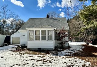 12111 N  Jennings Rd, Clio, MI 48420