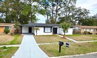 6425 KINLOCK Drive W, Jacksonville, FL 32219
