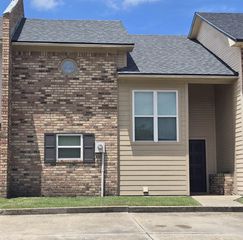 221 N  French Quarter Dr, Houma, LA 70364