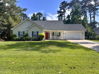 29 Royal Pines Blvd, Beaufort, SC 29907