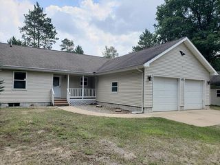 1631 Gingerquill Dr, Grayling, MI 49738