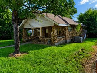 203 N  Walnut St, Anderson, MO 64831