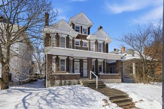 2209 Summit St #2211, Columbus, OH 43201
