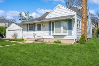 2500 G Ave NE, Cedar Rapids, IA 52402