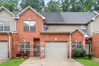 456 Highland Cove Dr, Hoover, AL 35226