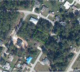 401 Comet Ter, Sebring, FL 33872