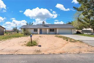21985 Mohican Ave, Apple Valley, CA 92307