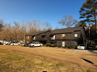 20 Knights Cv #10, Columbus, MS 39705