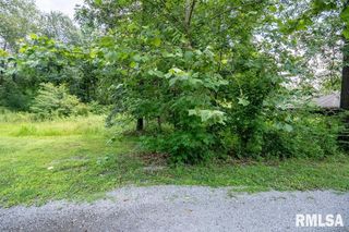 2502 Joel Dr, Herrin, IL 62948