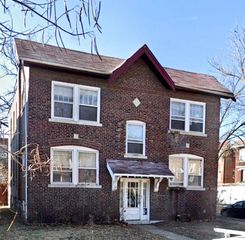 4560 Flad Ave #2E, Saint Louis, MO 63110