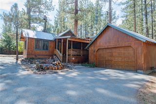 804 Sugarloaf Blvd, Big Bear City, CA 92314