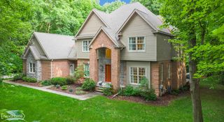 9185 N  Island Dr, Flushing, MI 48433