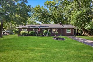 15 Carriage Cir, Stockbridge, GA 30281