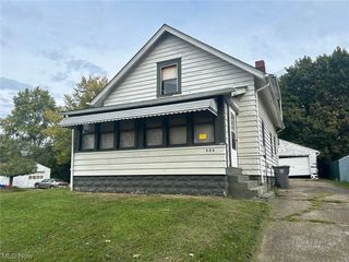 904 E  Florida Ave, Youngstown, OH 44502