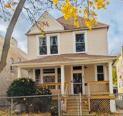 836 N  Waller Ave, Chicago, IL 60651