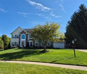 5177 Glenmoore Way, Medina, OH 44256