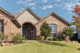 6301 Oxnard St, Edmond, OK 73034