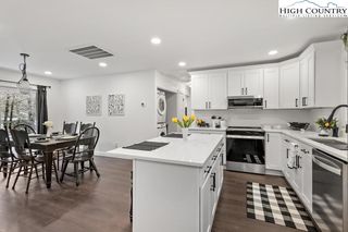 141 River Hollow Road, Newland, NC 28657
