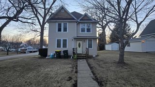 208 Polk St, Lancaster, WI 53813