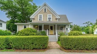 74 Union St, South Hamilton, MA 01982