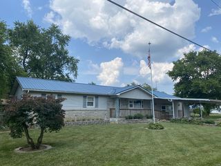 103 W  Clay St, Mountain Grove, MO 65711
