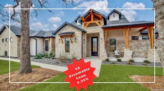 196 Bobby Lynn, Adkins, TX 78101