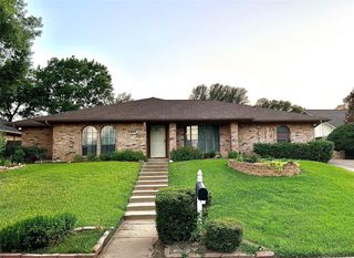 6924 Winchester Pl, Fort Worth, TX 76133