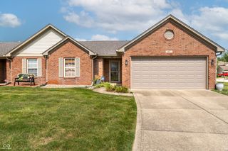 1857 Acorn Rd, Franklin, IN 46131
