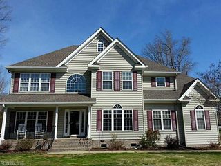 216 Salisbury Ct, Smithfield, VA 23430
