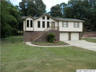 5907 Willow Ridge Rd NE, Pinson, AL 35126