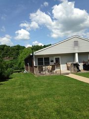 2729 Kingston Dr, Natrona Heights, PA 15065