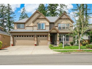 215 N  Greenlink Way, Newberg, OR 97132