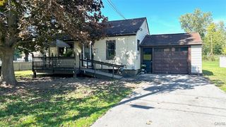 115 Lock St, Phoenix, NY 13135