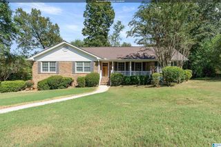 609 Dunmore Cir, Birmingham, AL 35226
